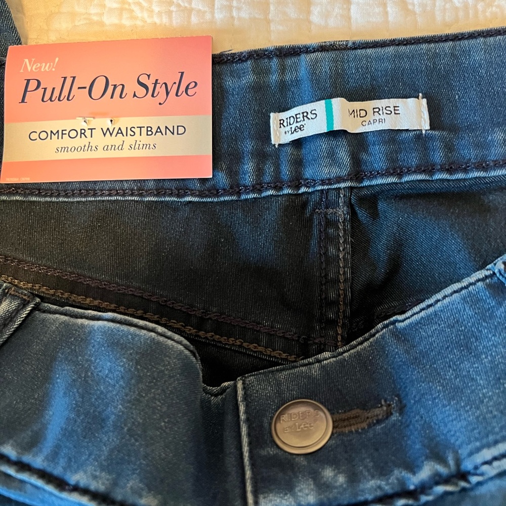 Riders by Lee pull on style capri - Picture 3 of 4